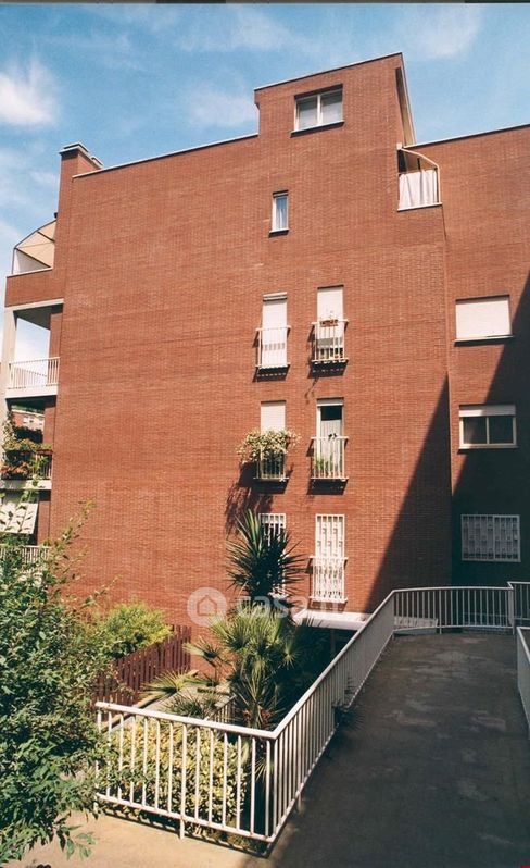 Appartamento in Vendita in Via Misurina 69 a Roma