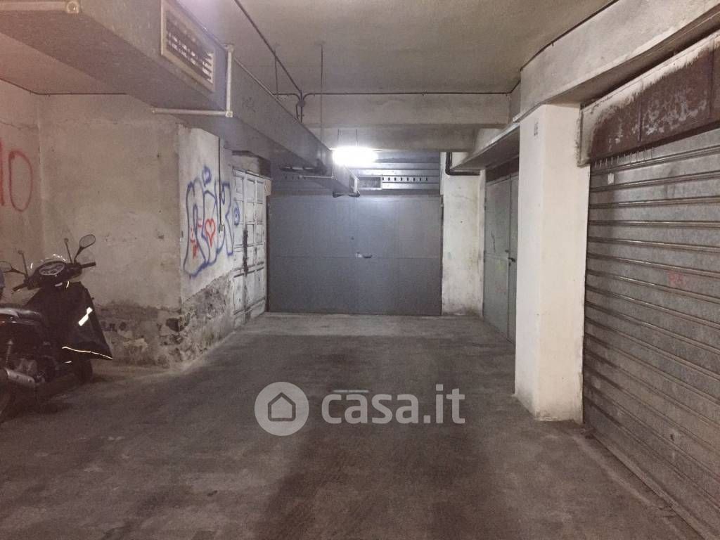 Garage/Posto auto in Vendita in Via Timoleone 86 a Catania
