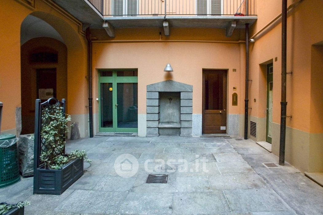 Appartamento in Vendita in Via Corte d'Appello 7 a Torino