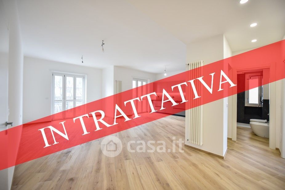 Appartamento in Vendita in Corso Sebastopoli 220 a Torino