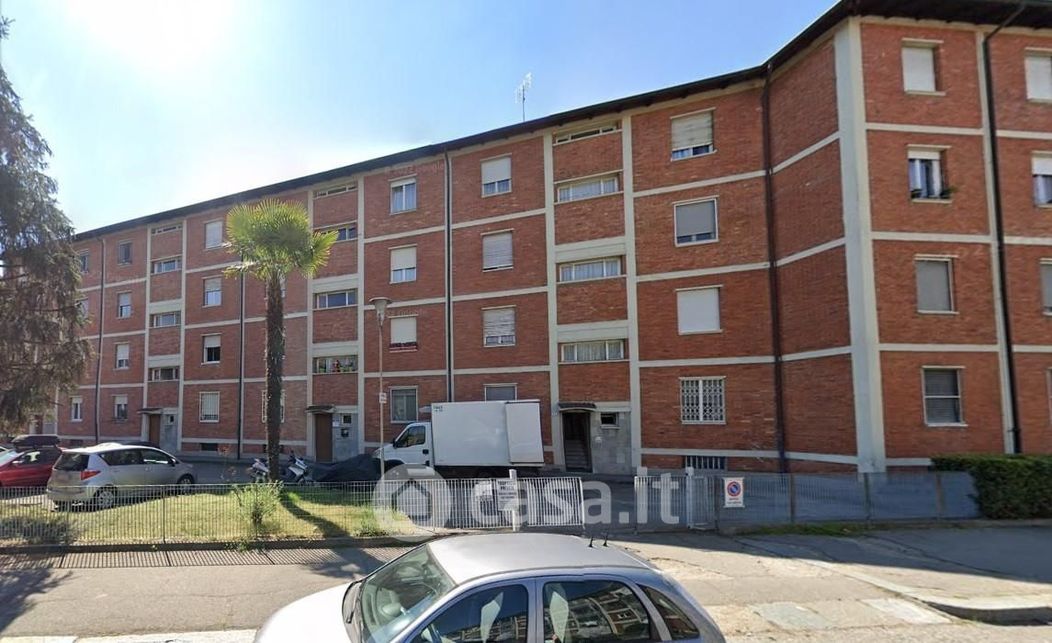 Appartamento in Vendita in Via Pirano 63 a Torino