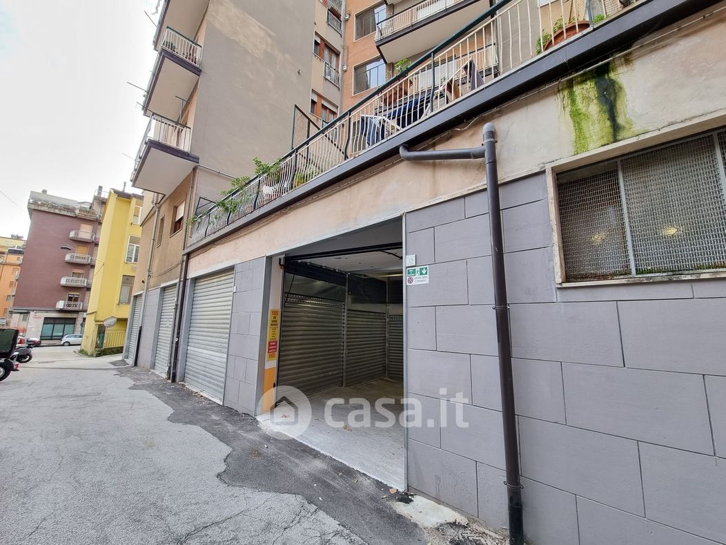 Garage/Posto auto in Vendita in Via Beata Francesca a Avellino