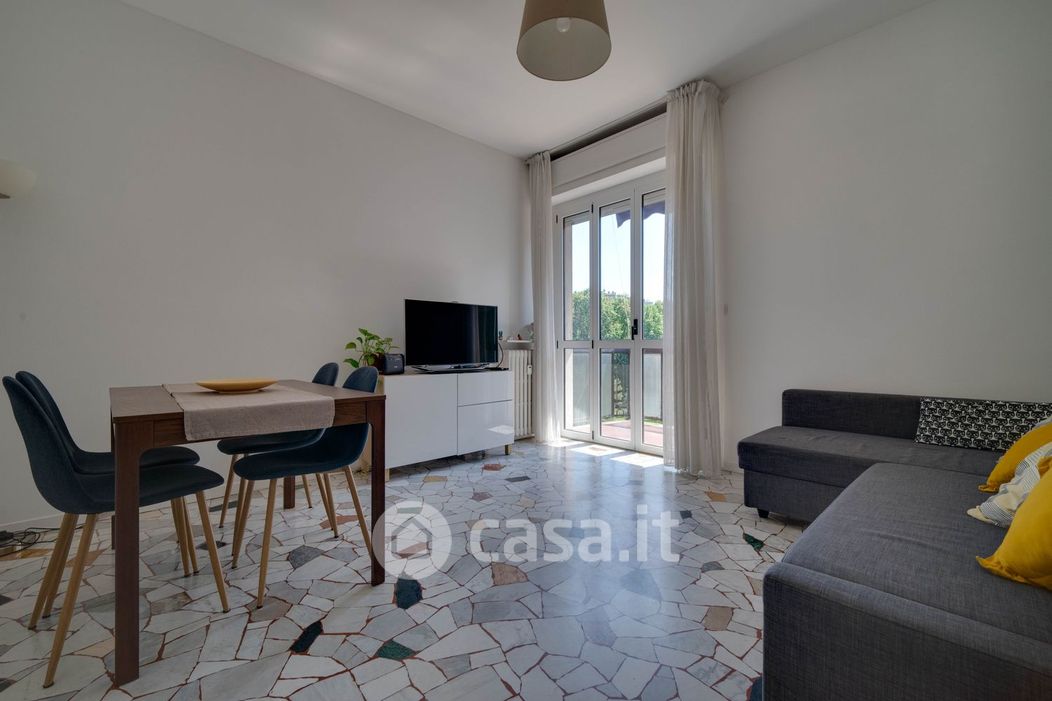Appartamento in Vendita in Via Santa Rita da Cascia a Milano