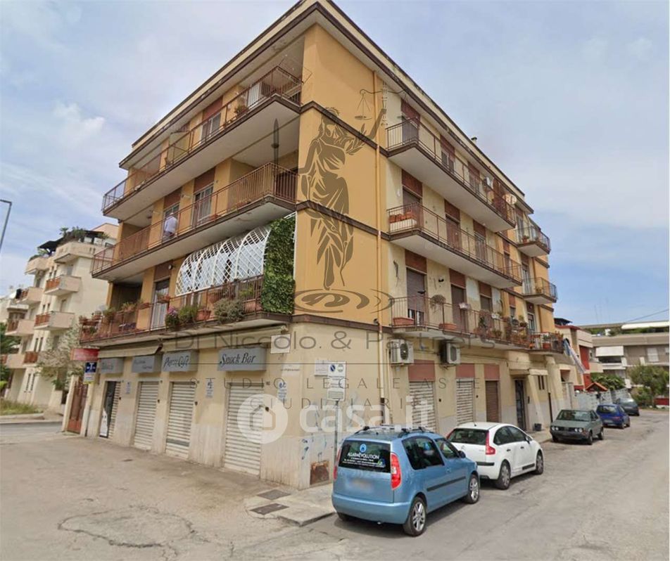Appartamento in Vendita in Largo Francesco Petrarca 7 a Trani