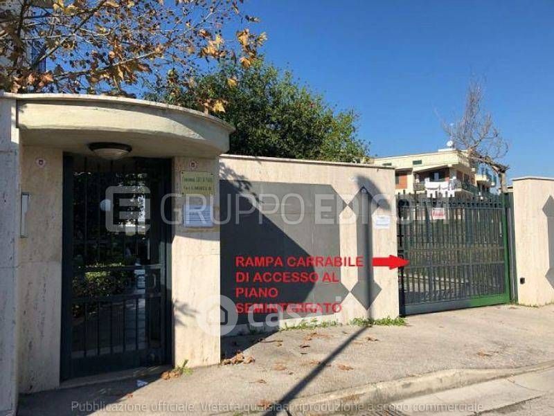 Garage/Posto auto in Vendita in Via Giovanni Amendola a Afragola