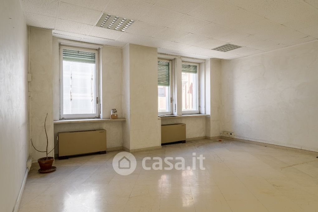 Appartamento in Vendita in Via pietro micca 21 a Torino