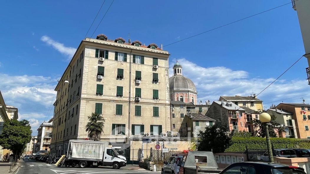 Appartamento in Vendita in Vico Sinope 18 a Genova