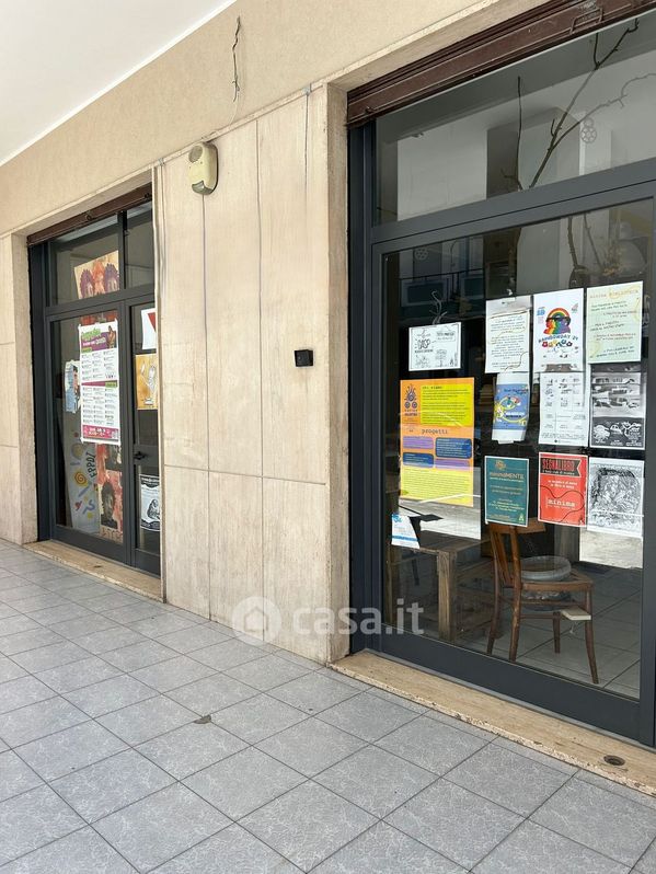 Negozio/Locale commerciale in Vendita in Via Alfonso Sozy Carafa 61 a Lecce