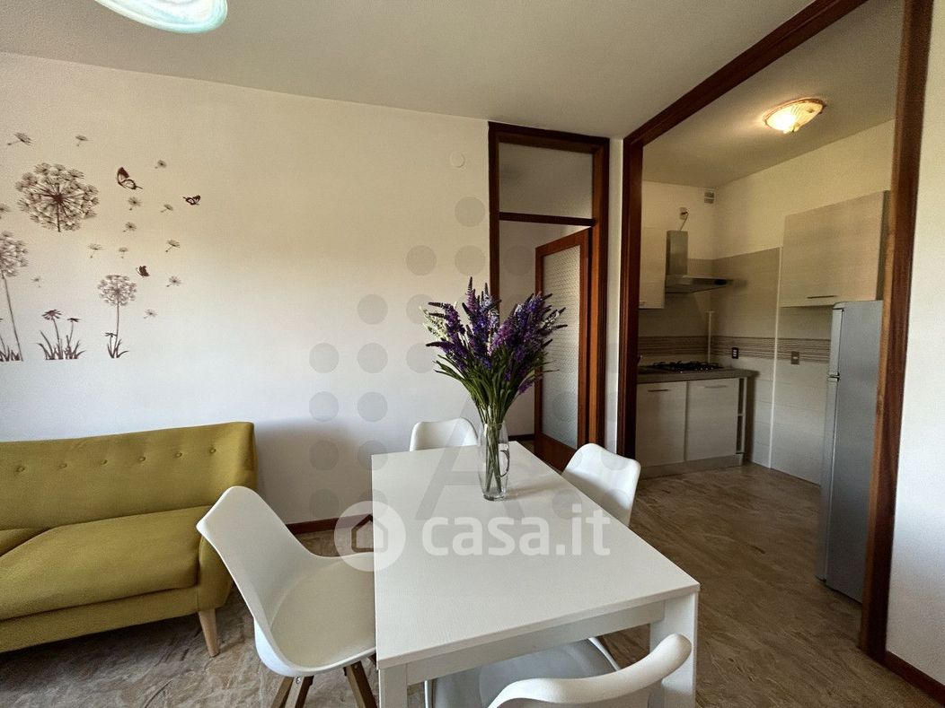 Appartamento in Affitto in Via Petrarca a Montegrotto Terme