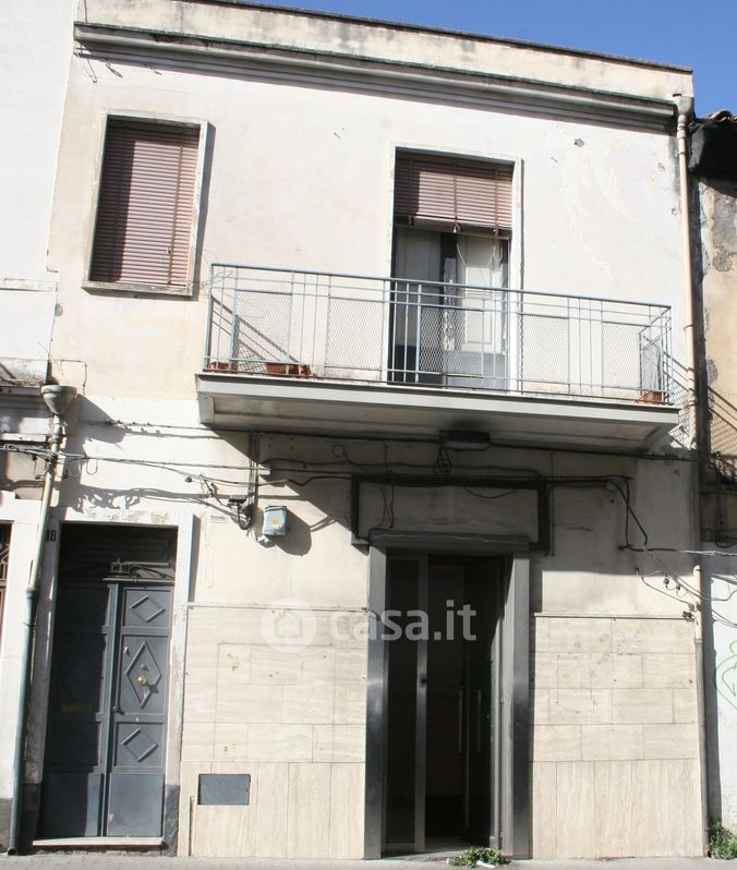 Casa indipendente in Vendita in Via Strano 18 a Paternò