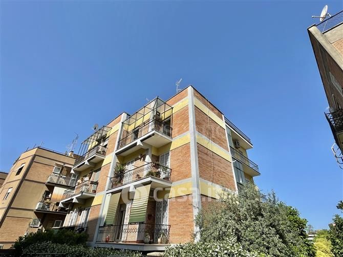 Appartamento in Vendita in Via Pio Piacentini a Roma