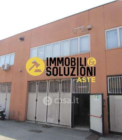 Negozio/Locale commerciale in Vendita in Via Toscana 10 a Vignate