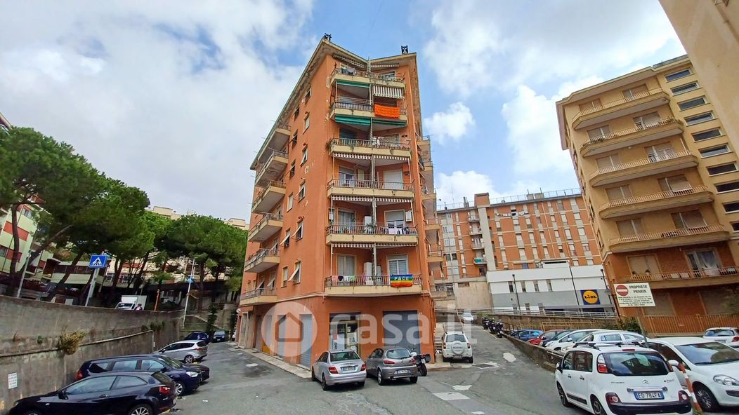 Appartamento in Vendita in Via toscanelli 47 a Genova
