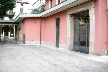 Garage/Posto auto in Affitto in Via Camillo Benso Conte di Cavour 9 a Varese