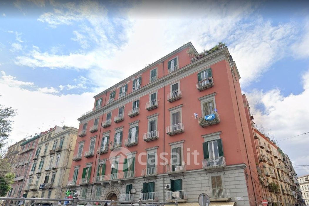 Appartamento in Vendita in Piazza Cavour a Napoli