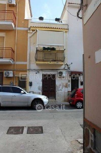 Appartamento in Vendita in Via Porta di Mare a Palermo