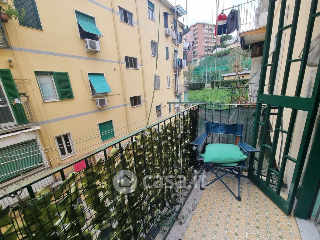 Appartamento in Vendita in Via Nino Bixio a Napoli
