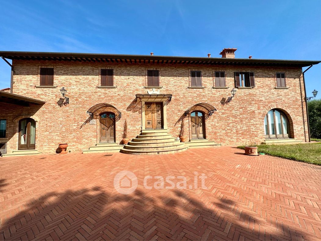 Villa in Vendita in Via Sandro Pertini 49 a Casciana Terme Lari