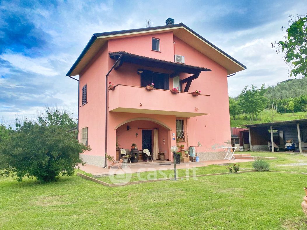 Villa in Vendita in Via Dalmazia 102 a San Miniato