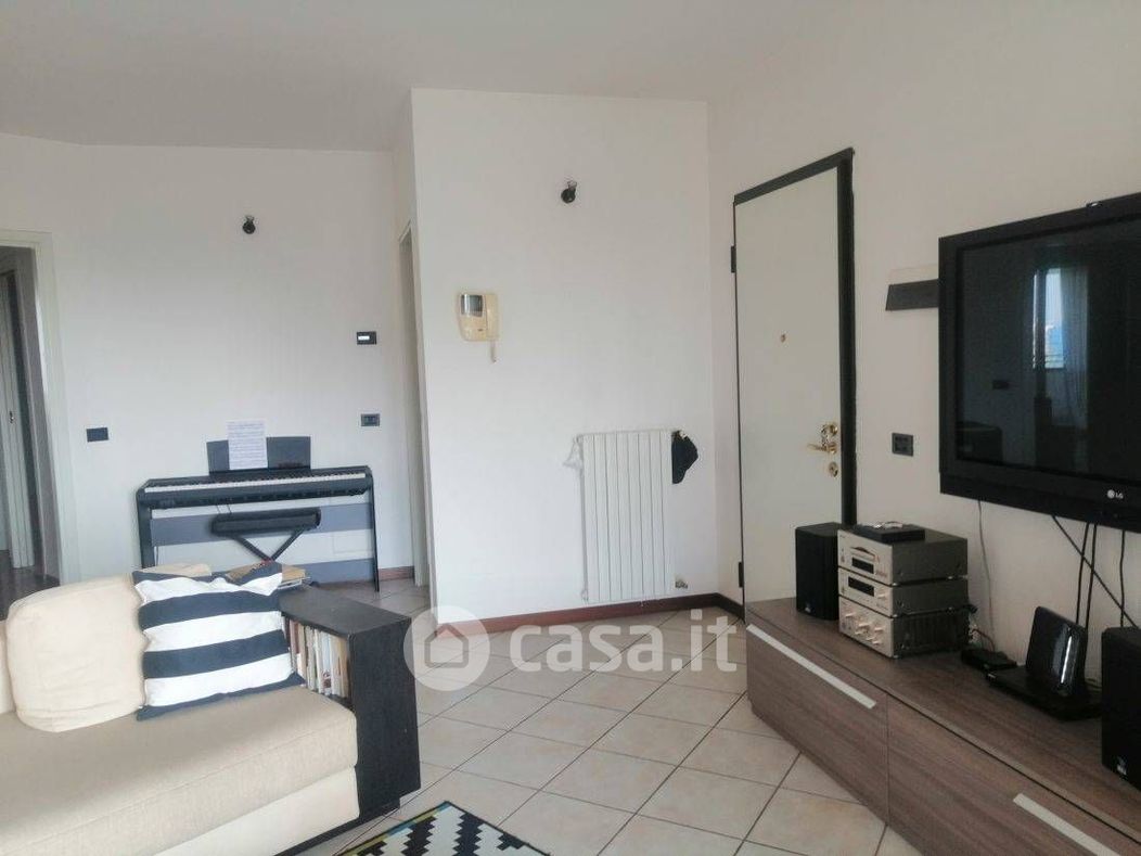 Appartamento in Vendita in Via ortles 78 a Milano