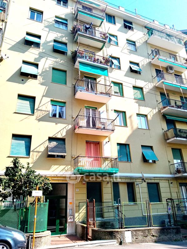 Appartamento in Vendita in Via alla pineta a Genova