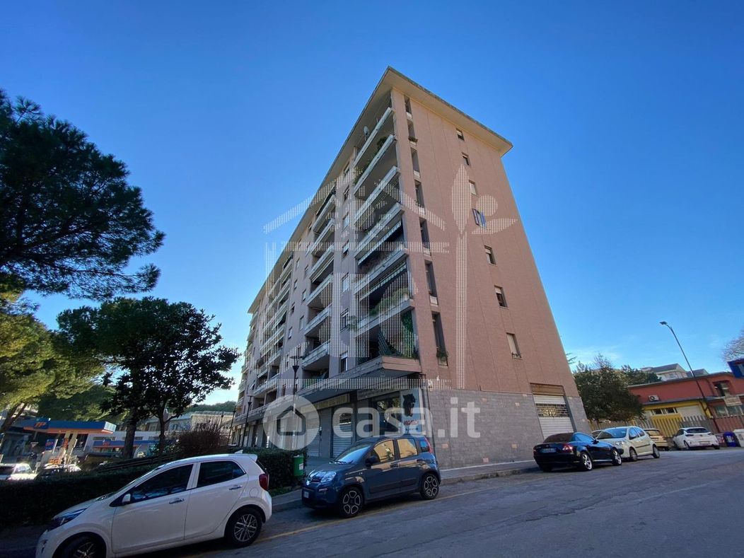 Appartamento in Vendita in Via DEL SANTUARIO a Pescara