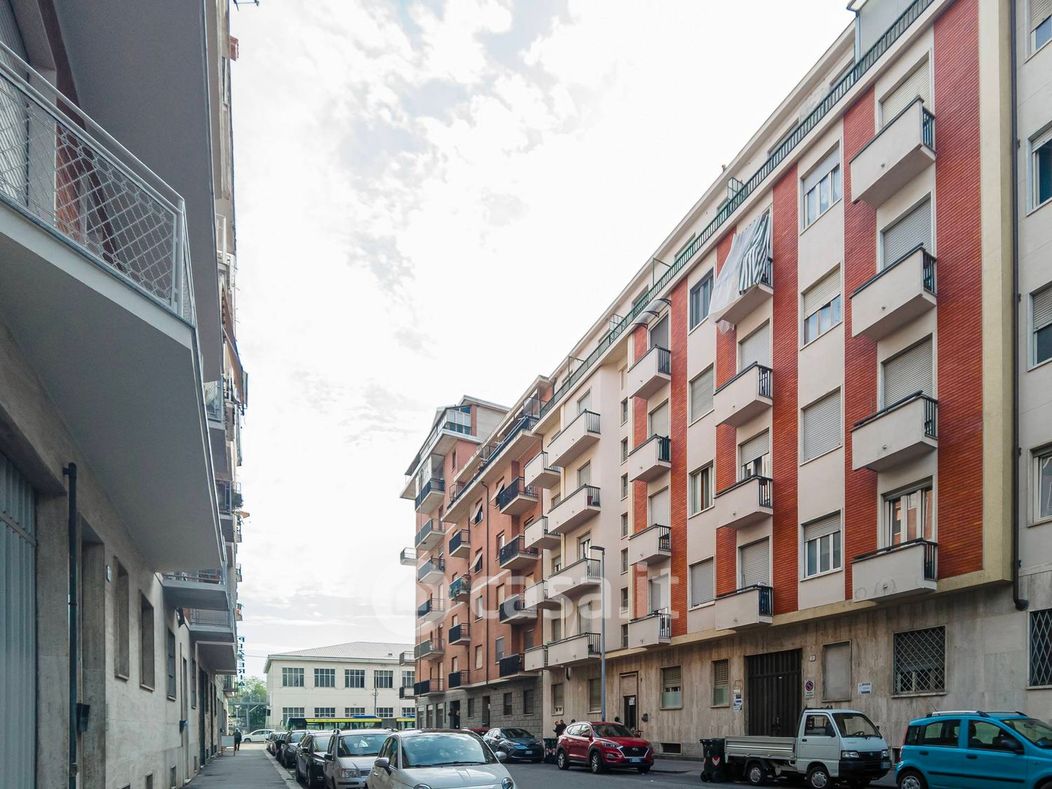 Appartamento in Vendita in Via Caltanissetta 7 a Torino