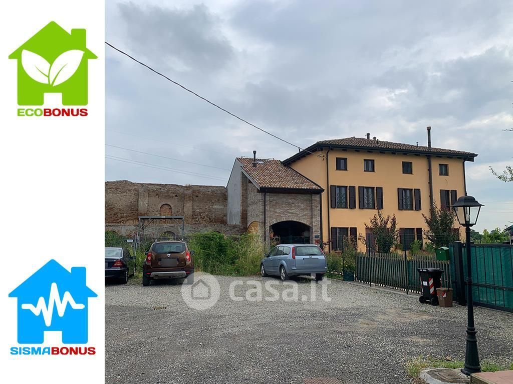 Rustico/Casale in Vendita in Via Emilia Ovest a Fidenza