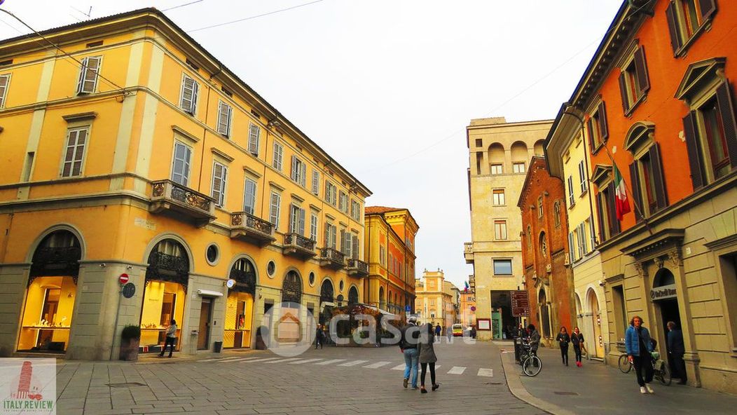 Negozio/Locale commerciale in Vendita in Corso VITTORIO EMANUELE a Piacenza