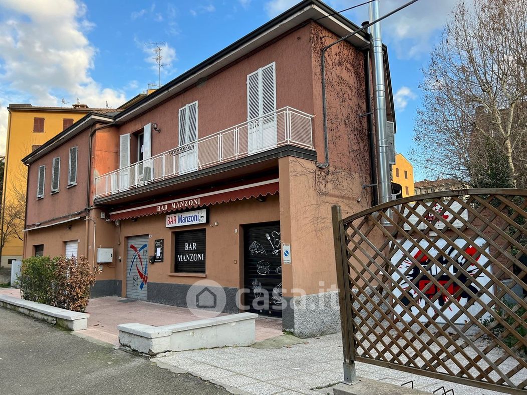 Appartamento in Vendita in Via Giacinta Pezzana 8 a Bologna