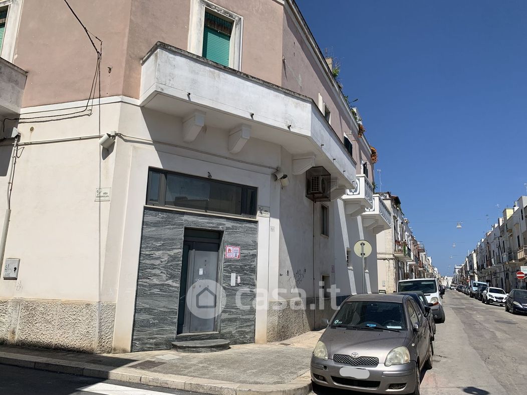 Casa indipendente in Vendita in Via vittorio emanuele 239 a Mola di Bari