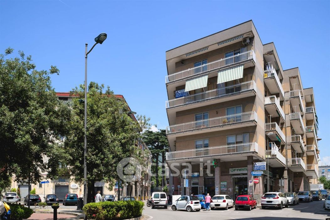 Appartamento in Vendita in Via Nicola Buonservizi 7 a Salerno