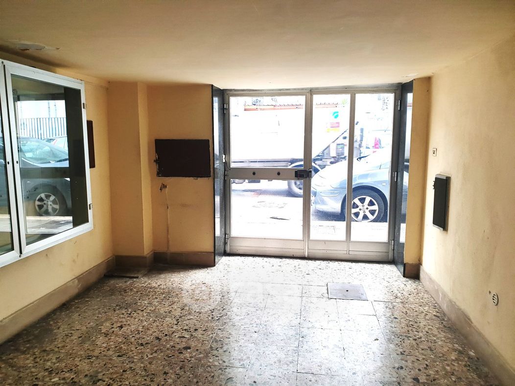 Appartamento in Vendita in Via Francesco Curzio dei Mille 11 a Bari