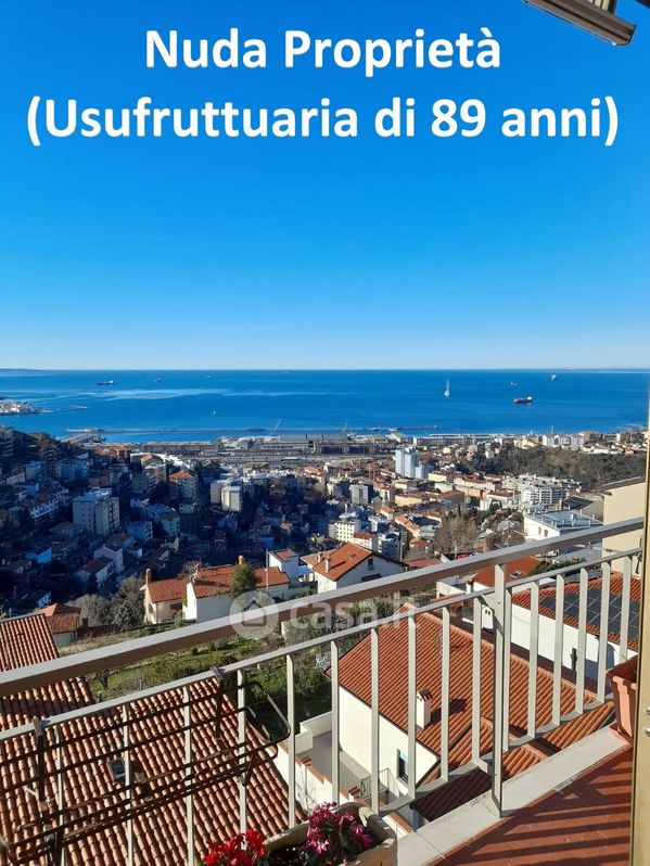 Appartamento in Vendita in Via Verniellis 46 a Trieste