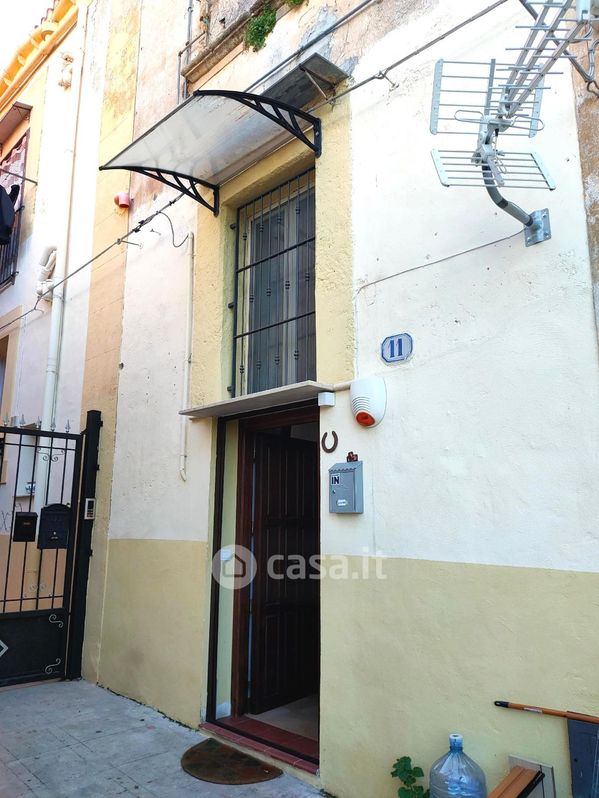 Appartamento in Vendita in Piazzetta crocifisso a pietratagliata, a Palermo