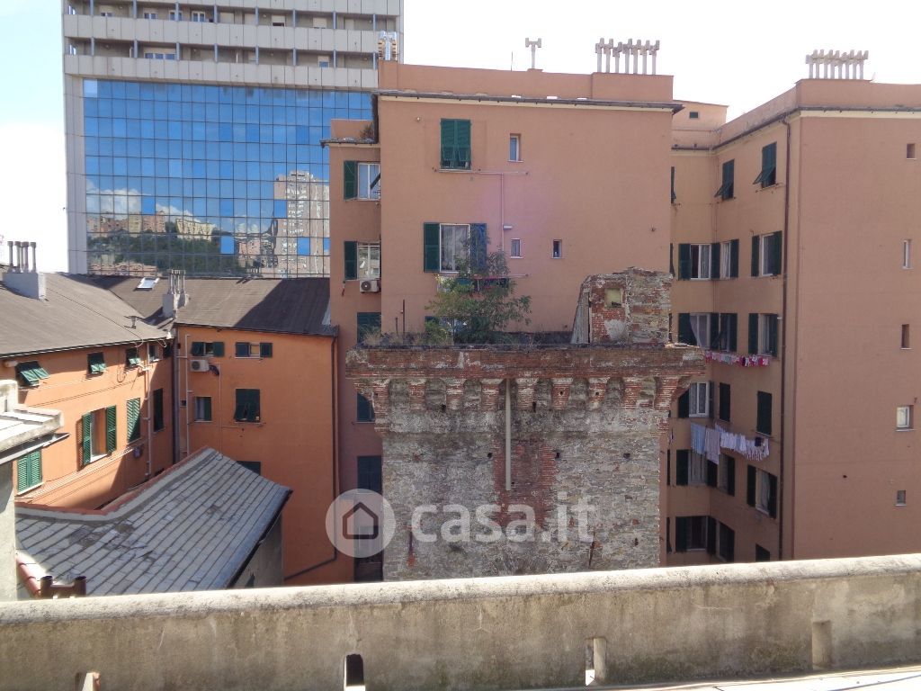 Appartamento in Vendita in Piazza Nicolò Barabino a Genova