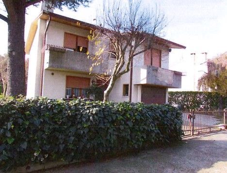 Casa indipendente in Vendita in Via Schiavonesca Vecchia 84 a Volpago del Montello