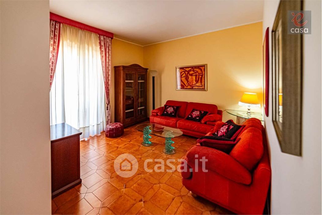 Appartamento in Vendita in Via G. Garibaldi 101 a Noicattaro