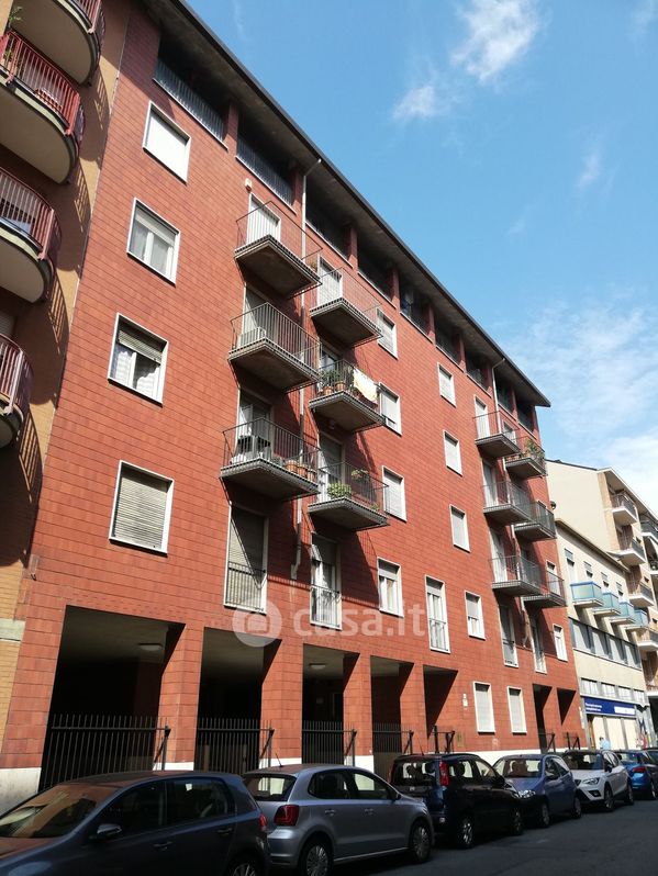 Appartamento in Vendita in Via Matilde Serao 10 a Torino