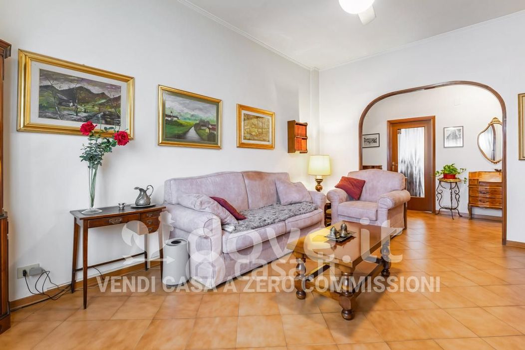 Appartamento in Vendita in Via Lippi e Macia 45 a Firenze