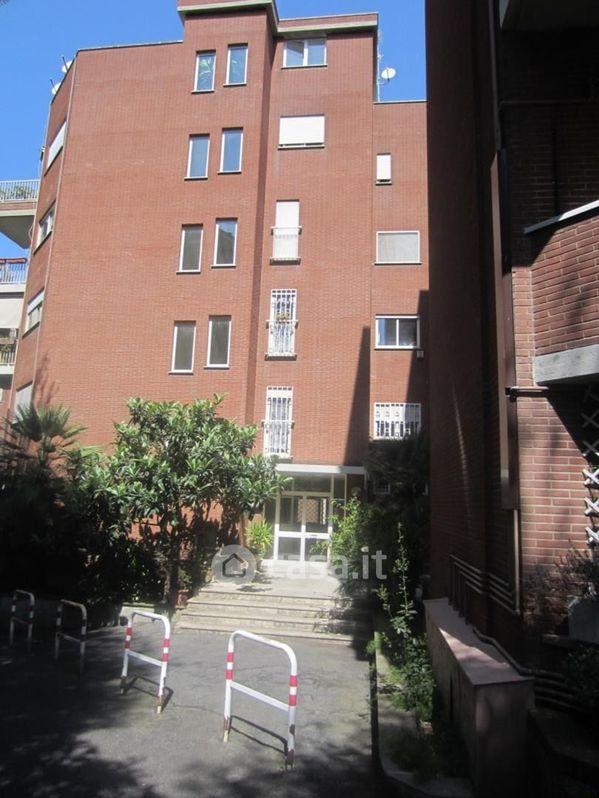 Appartamento in Vendita in Via Misurina a Roma