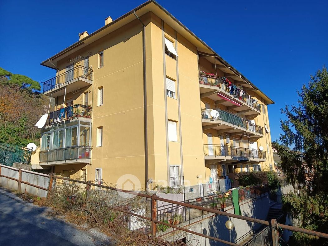 Appartamento in Vendita in Via Militare di Borzoli 31 a Genova