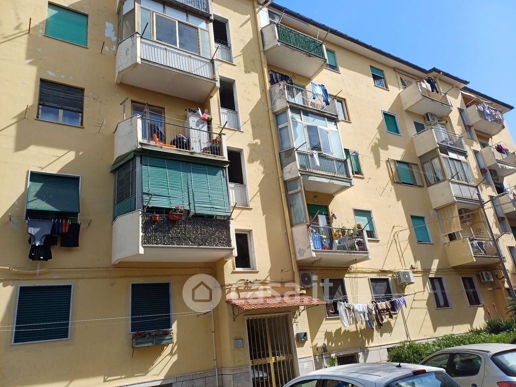 Appartamento in Vendita in Piazza San Martino a Salerno