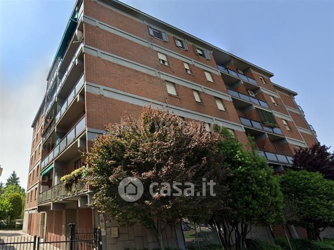 Appartamento in Vendita in Viale Ciro Menotti a Modena