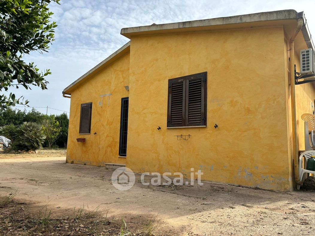 Casa indipendente in Vendita in Strada provinciale 18 a Sassari