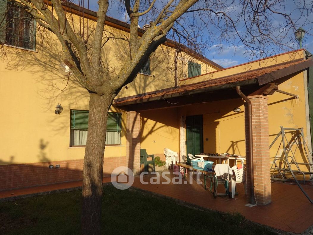 Casa indipendente in Vendita in Strada Cenerente - Colle Umberto a Perugia