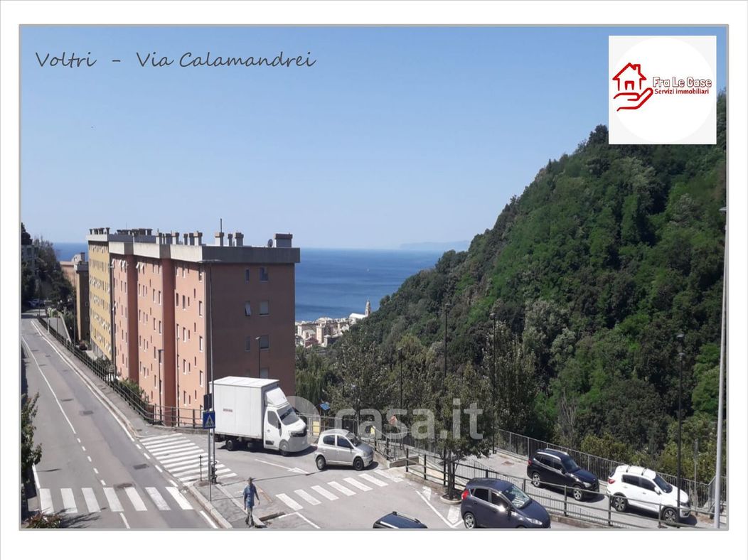 Appartamento in Vendita in Via Piero Calamandrei a Genova