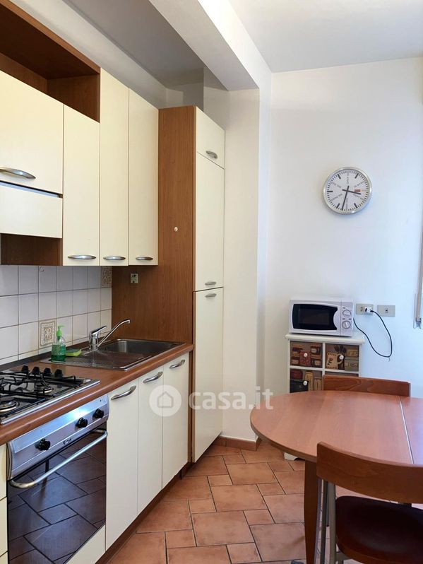 Appartamento in Affitto in Via Francesco Burlamacchi a Milano