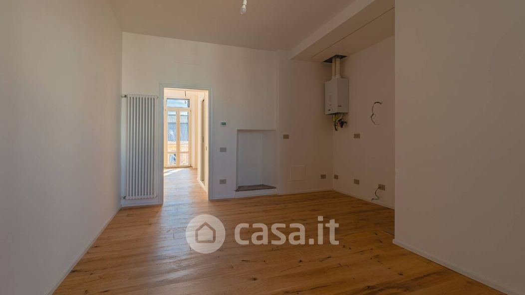 Appartamento in Vendita in Via Ruggero Leoncavallo 43 a Milano
