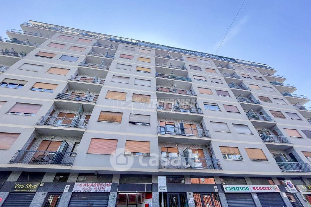 Appartamento in Vendita in Via Lanzo 183 a Torino